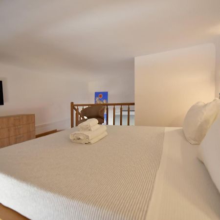 Douskos Guesthouse ไฮดรา ภายนอก รูปภาพ