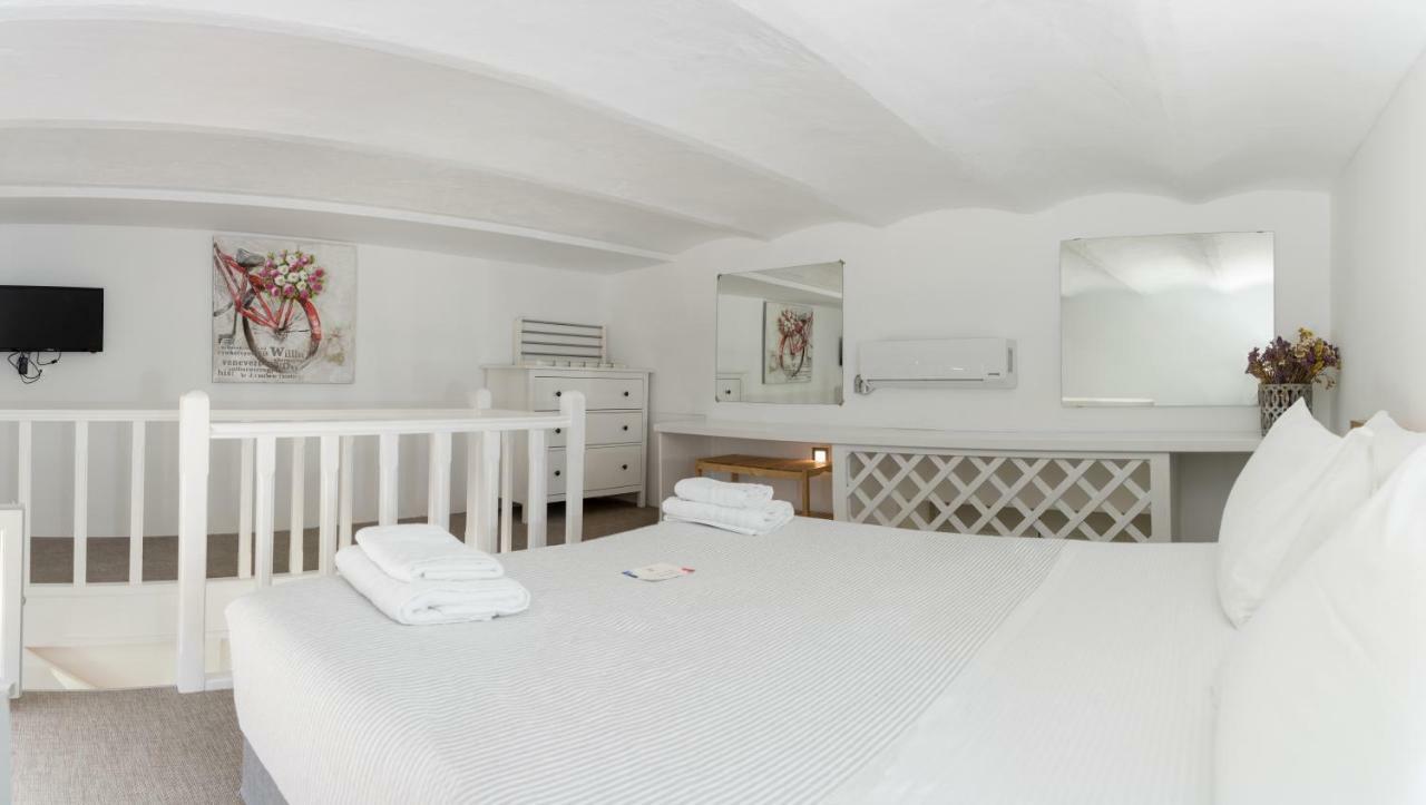 Douskos Guesthouse ไฮดรา ภายนอก รูปภาพ
