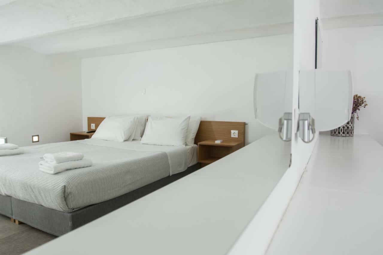 Douskos Guesthouse ไฮดรา ภายนอก รูปภาพ